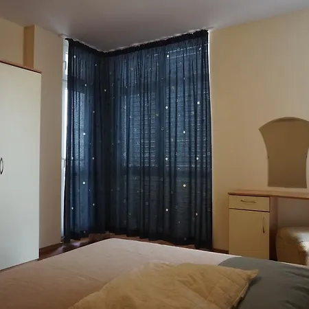 Apartment Sunny Elit3 - елит 3 апартамент Slantschew brjag