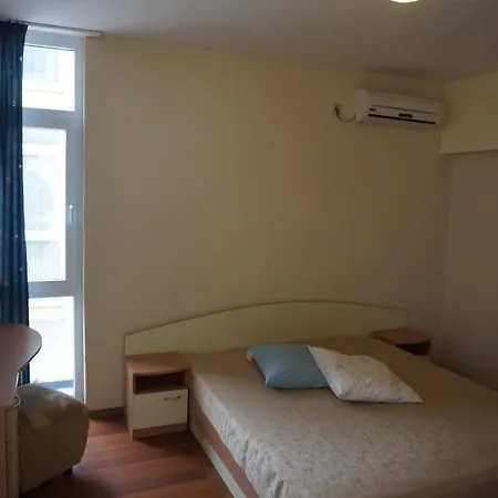 Apartment Sunny Elit3 - елит 3 апартамент Slantschew brjag