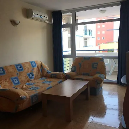 Sunny Elit3 - елит 3 апартамент Apartment Slantschew brjag